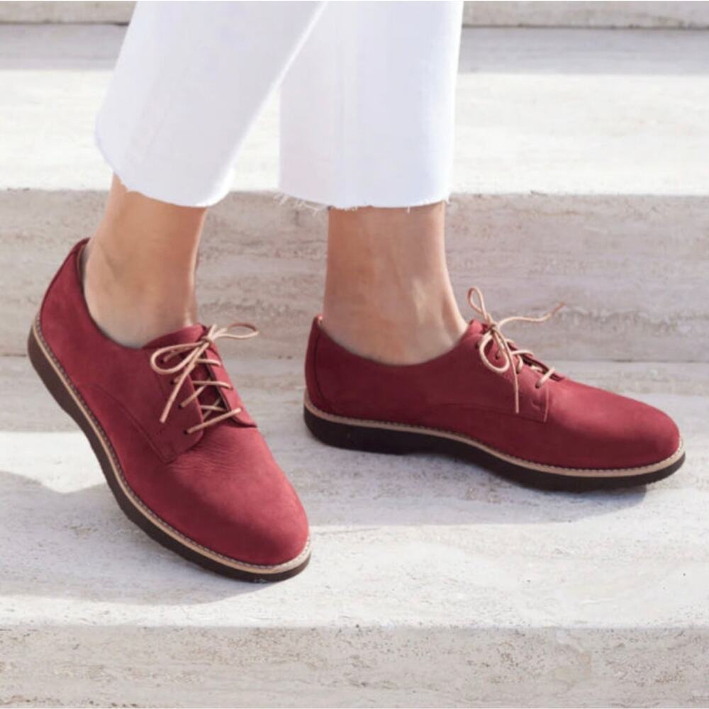 Samuel Hubbard Women's Hubbard Free Oxford Loafer in Oxblood 8.5